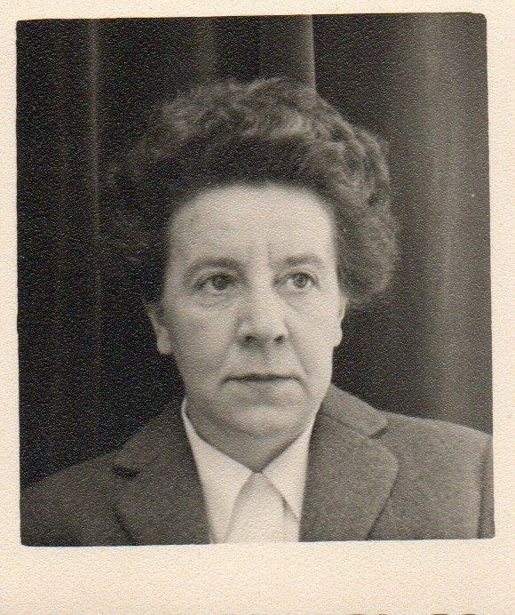 Tante Zim rond haar 35e. 